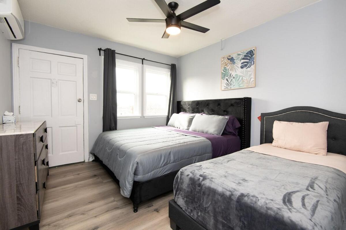 Spacious 3 Bedroom 2 Bathroom With Free Onsite Parking